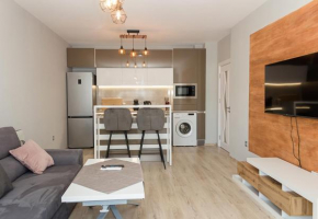Sunny 1BD Flat in St Constantine & Helena Complex